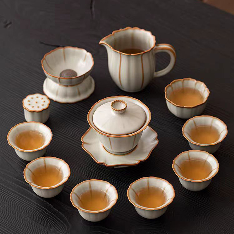 鹏翼11头莲花亚黄汝瓷茶具